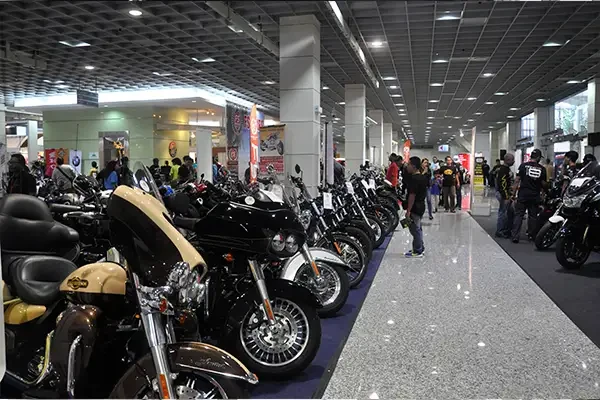 Motosiklet Alırken "Gizli Maliyetler" Nasıl Yönetilir? (Vergi, Muayene ve Bakım Tasarrufu)